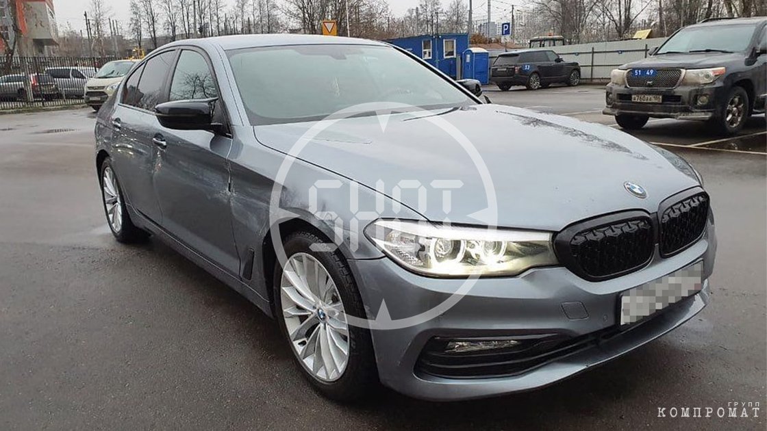 BMW 520I, 2018 — 2 400 000 